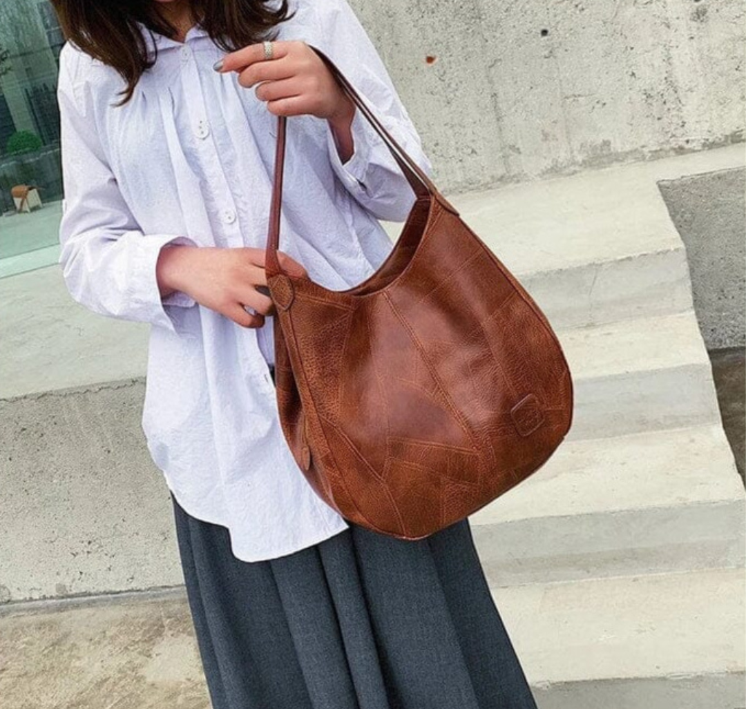 Geräumige Schultertasche für den Alltag