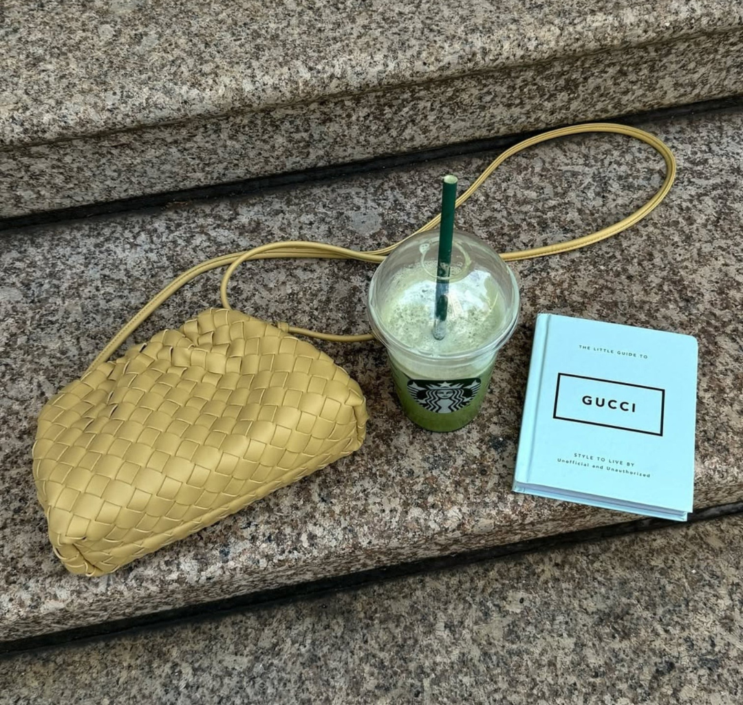 Mitternachtsmuse Beuteltasche
